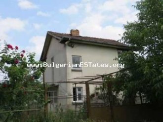 Продается дом, всего в 15 км от города Бургас.