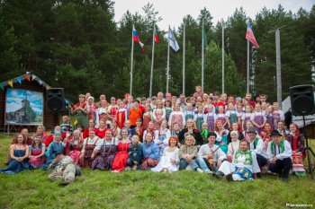 Участники Фестиваля традиционных знаний-2014. Фото С. Могутова